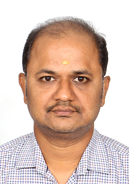 Dr. M Krishnamoorthi